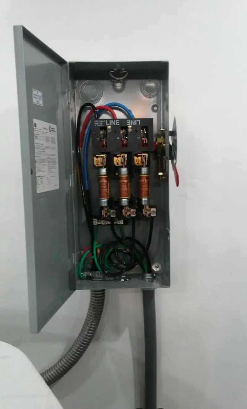 Three-phase disconnect switch installed for Electrical Wiring & Rewiring in Bothell West